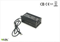 0,6 KG Smart Battery Charger 36V 2,5A Mini Typ 120 × 69 × 45 MM do skuterów elektrycznych