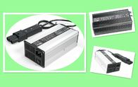 Ładowarka akumulatorów litowo-jonowych 60V 4A, 4-stopniowa ładowarka litowo-inteligentna do samochodów elektrycznych Club